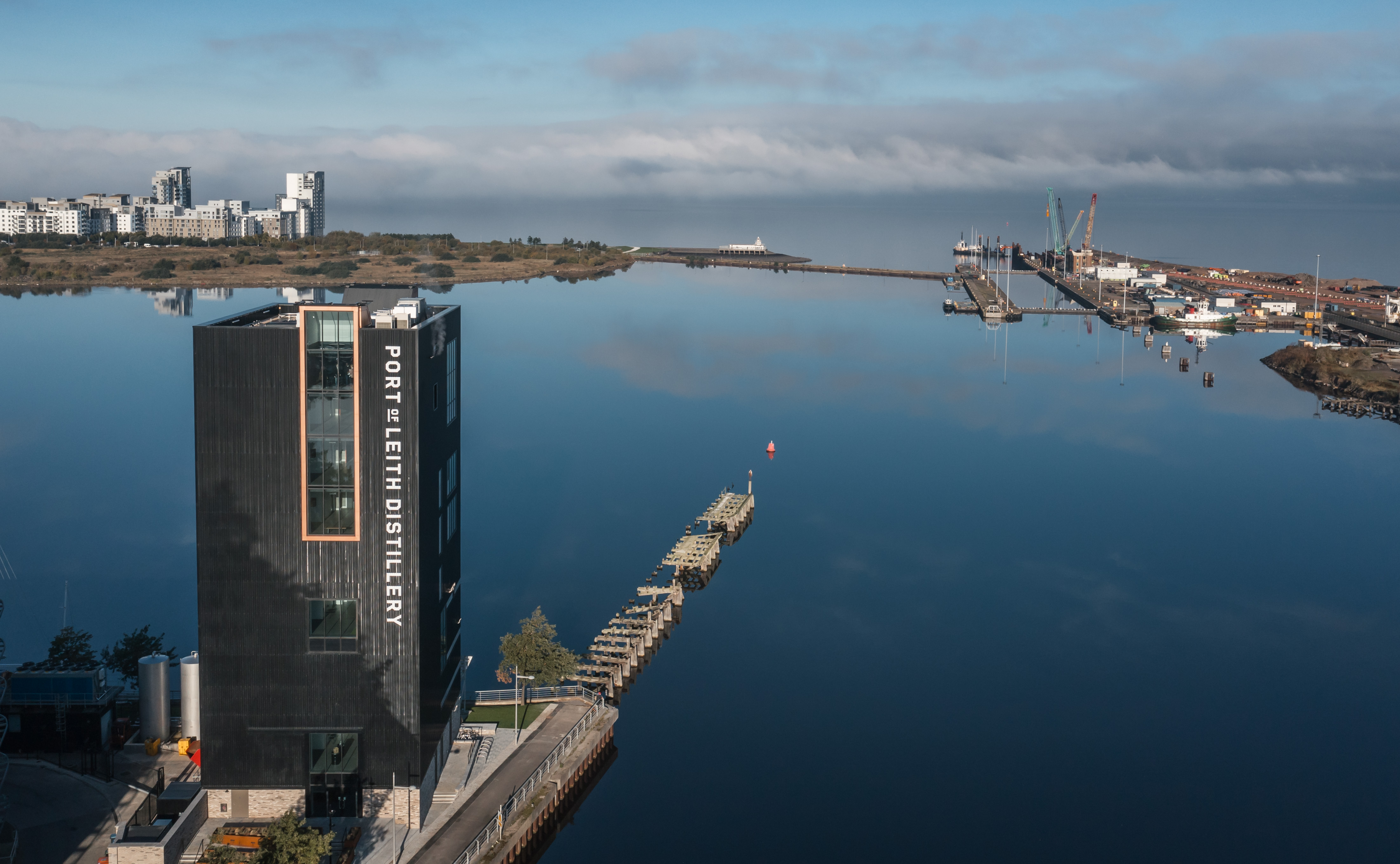 Port of Leith distillery